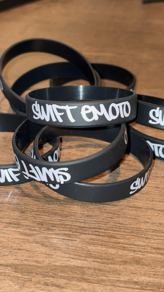 Swift Emoto Bracelet