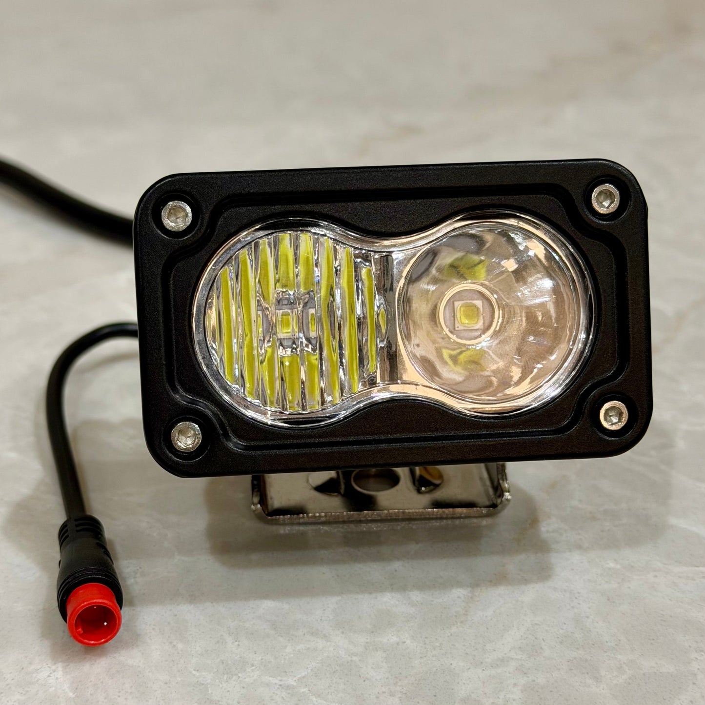 Baja Light V2 (plug and play, CUSTOMIZABLE)